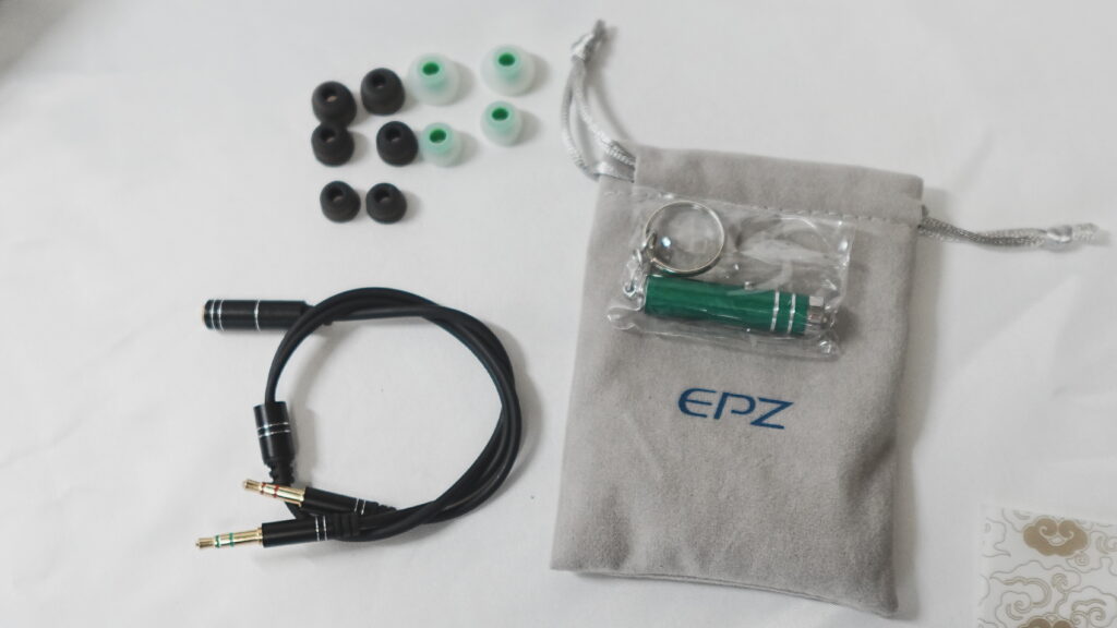 1万円以下のゲーミングイヤホンでオススメ！EPZ G10レビュー